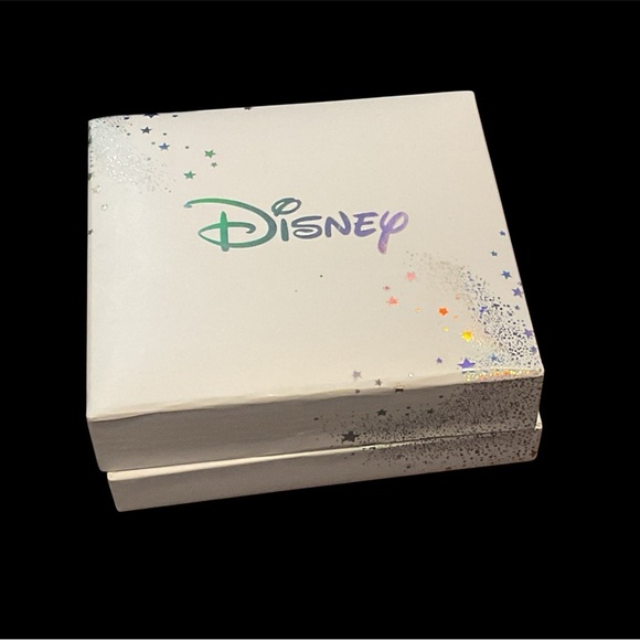 BOWTIFULL MINNIE MOUSE SILVER PLATED NECKLACE GREAT GIFT - Picture 2 of 2